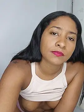 Berry_Bans - Show pussy, ass, and tits