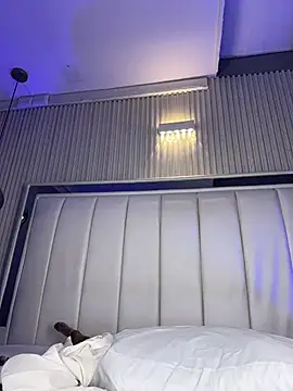 LovelyEyesx - machine control for 2 minutes