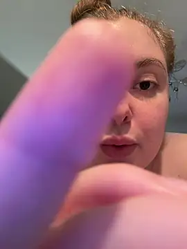 DeniMilkyyyyy - HYMEN PUSSY HOLE CLOSE UP VIDEO FOR U 👅