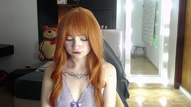 _Charlotte_Collins_ - play my tits