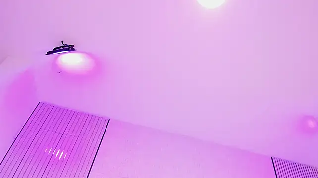 Bellamonroe_ - 🪔 Oil ass in doggy pose 🪔