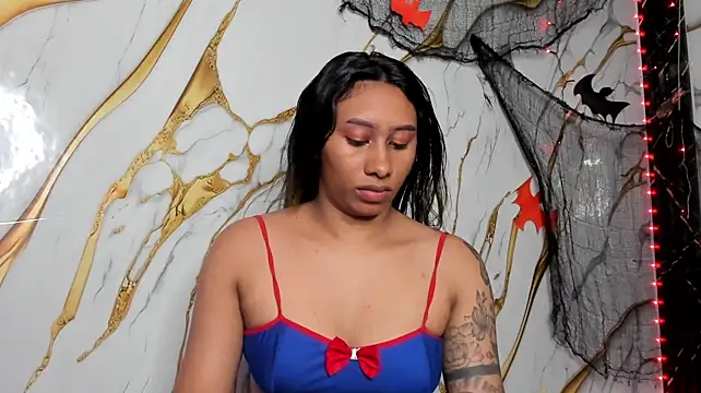 Sexy_brunette_12 - off top