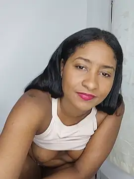 Berry_Bans - Open pussy and ass