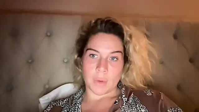 Erincheshire - LT GETS SNAP + SEX TAPE