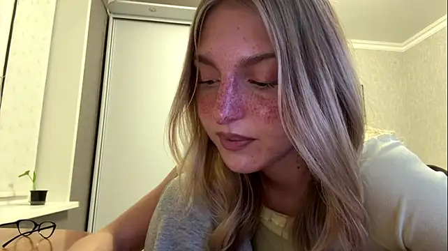 LatishaKrauel