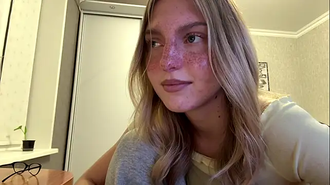 LatishaKrauel