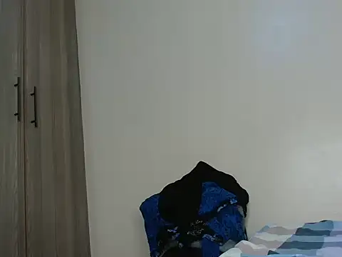 Aiyanna_ - RIDE DILDO