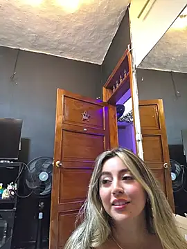 CelesteBlaze_ - Show blowjob + Show boobs 🍒