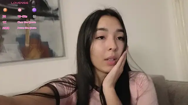 Ju_jin - Spread legs on couch
