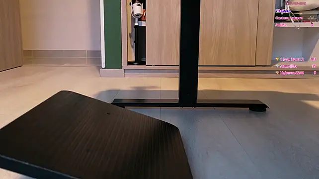 Feetbeth - Barefoot tease