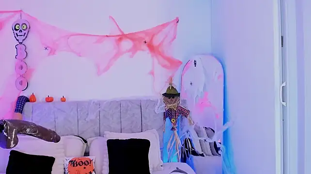 Taylormaxwell - Naked+🕹️4min in👅