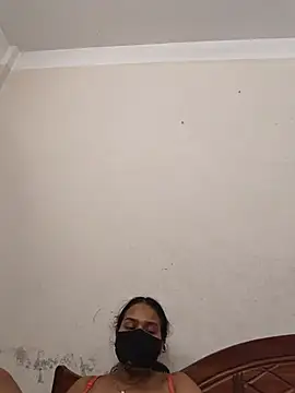 Night-Queen-2 - Suck niple