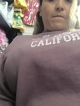 Mooncurves - Show off my big ass