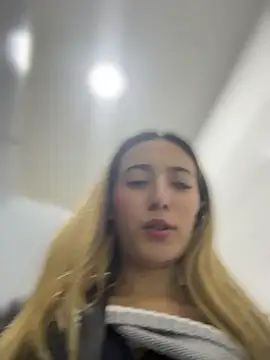 Kloe__t18 - Play at the bathroom gym shh