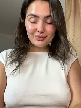 Vivienns - naked tits +10 minutes of control🔥