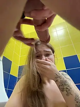 RussianWoman - underboobs view+shake tits+LTFOTO