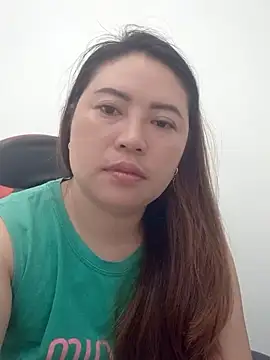 Yun_2006 - Giúp đỡ Em mùa hè nóng nực em cần ly tà