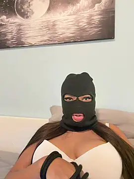 Sexyshaina0nel