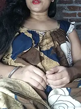 Aditi0001 - Boobie oil