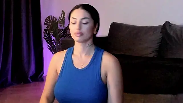 CindyTail - OilyBoobs