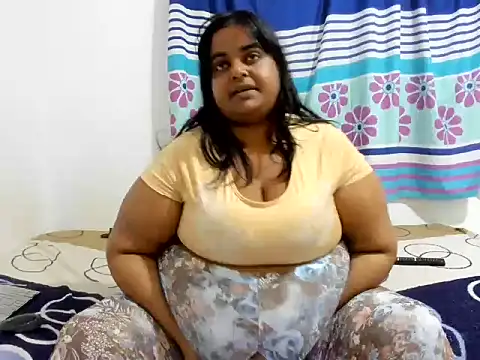 SusanaEshwar - horny curvy woman ready for you
