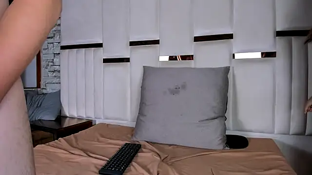 ANLLELOAndANGELA - ✨CREAMPIE IN TICKET SHOW✨