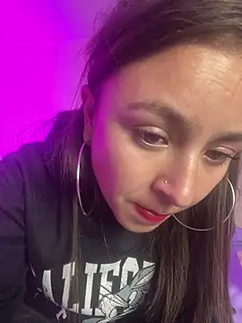 Tatti_ec - flash pussy