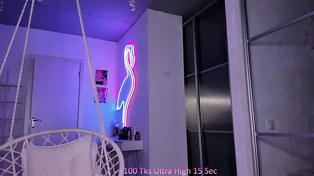 InnocentEvee - Toy Control 10m 😈 🤩