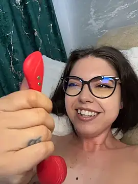 KaylaLewyss - Tease My Pussy+:gift:4LT