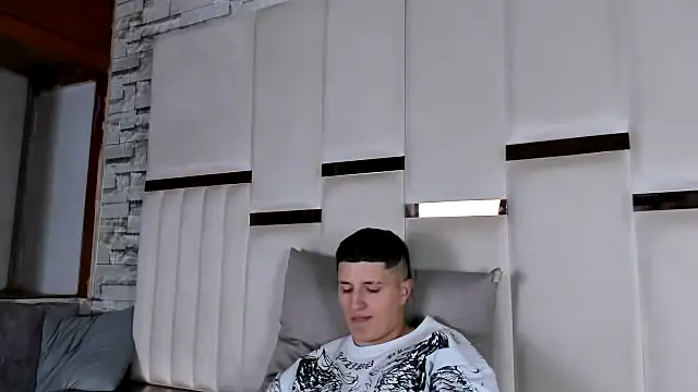 ANLLELOAndANGELA - ✨CREAMPIE IN TICKET SHOW✨
