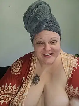Ticklesquirt - 💦Shower time if we hit goal!