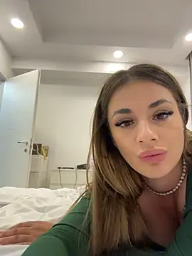 IsabellaEtthan - MakeMeDripUntilI'm Creamy&Messy+:gift:4L