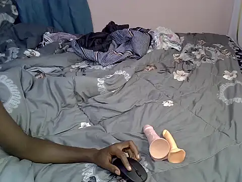 PetiteSassyy - Squirt show