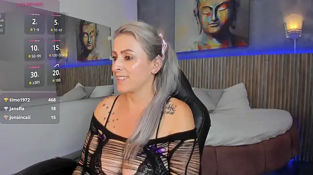 Emma_fox84 - Dildo suck