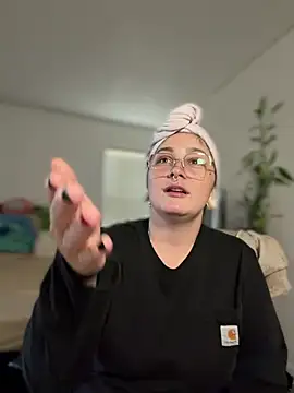 Alix_Valentine - Close up pussy play + toy ctrl (LT)💦
