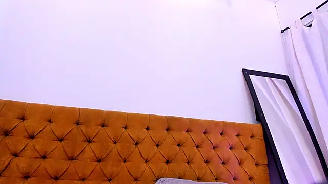Katty_West - ice in pussy