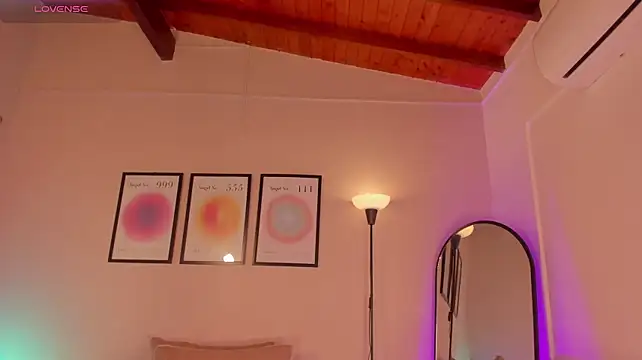 Arianabromw - Shake your ass in my face! 🍑