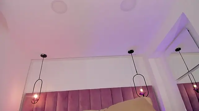Emmiily_z - 🍉Open boobs + heavy spanks🍉