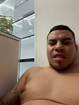 Patricio_02 - SHOW ASS IN DOGGY BOTH 🤤