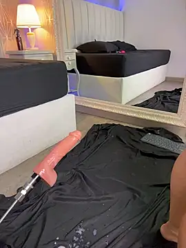Mia-Medina - destroy pussy