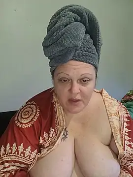 Ticklesquirt - 💦Shower time if we hit goal!