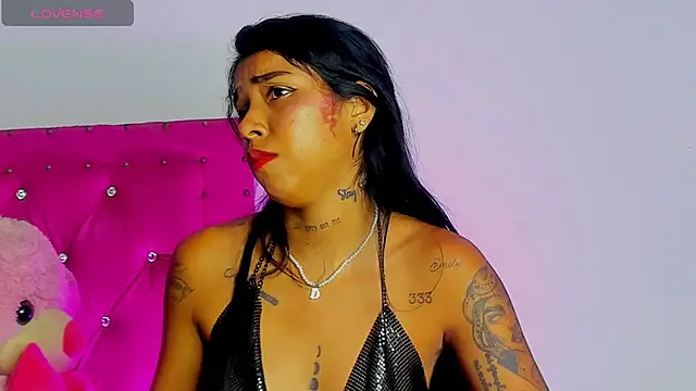 Dahiiangomezz - i spit out my tits with saliva