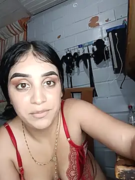Bigtiti01 - Creampine pussy