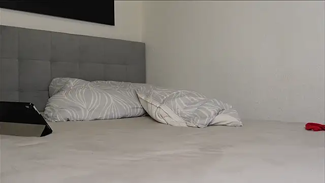 Carlycrush_ - CUM WITH 2 VIBRATORS + COUNTDOWN