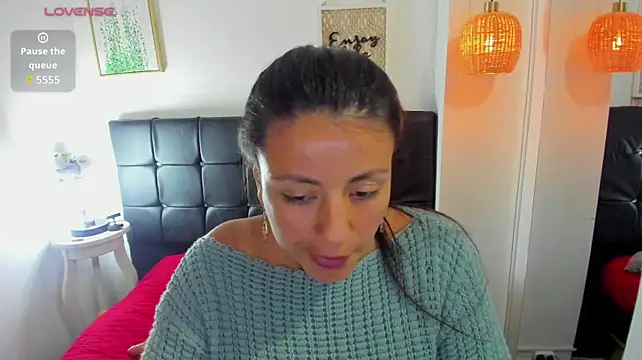 Valeri_bj - put my ass in your face