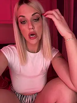 Alessia-Bloom - Blowjob + mini video best tipper