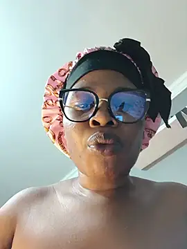 Cherrydollx - KEEP ME WET DADDY