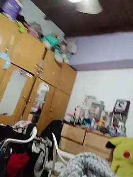 Sempai_Moon - me la chupa y le acabo en la boca