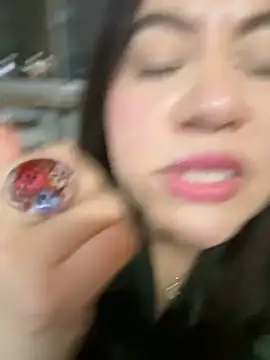 Bella_Pascualina - Show pussy in public