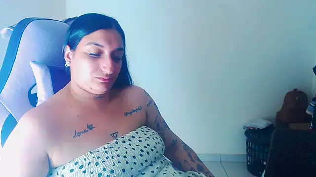 Liz_dirty